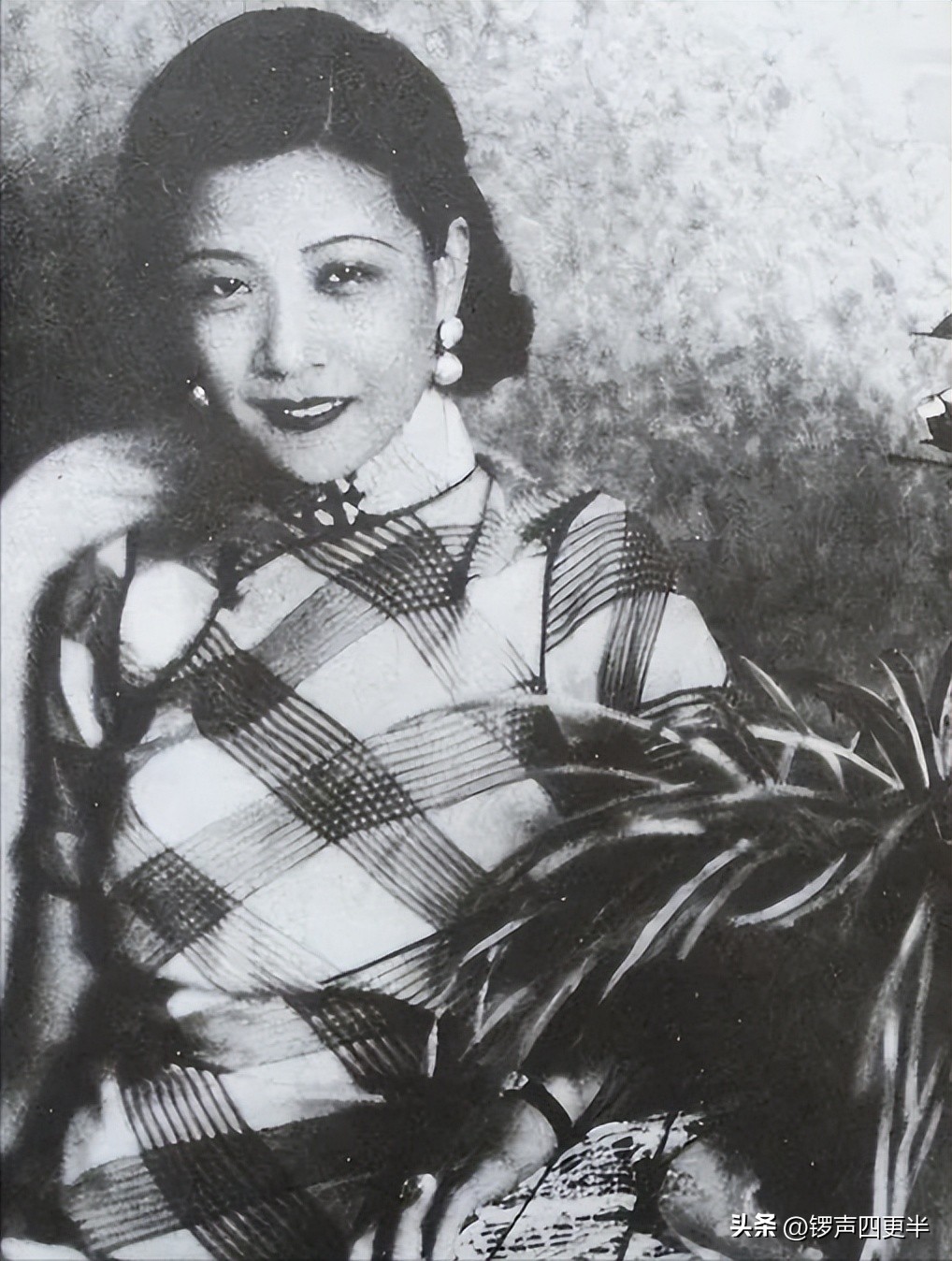 民国末年,一桩骇人听闻的特大轮奸案,恶徒行径*兽禽**不如,结局如何