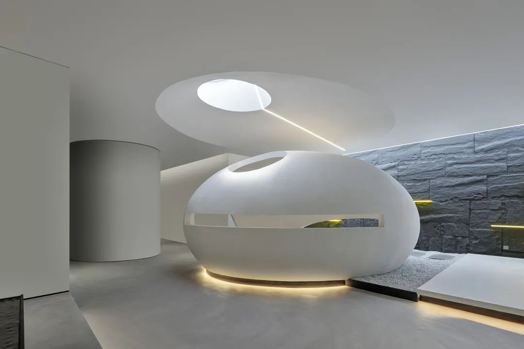 750m²光影流动空间，帆摄影重庆艺术体验馆|牛犇BEN