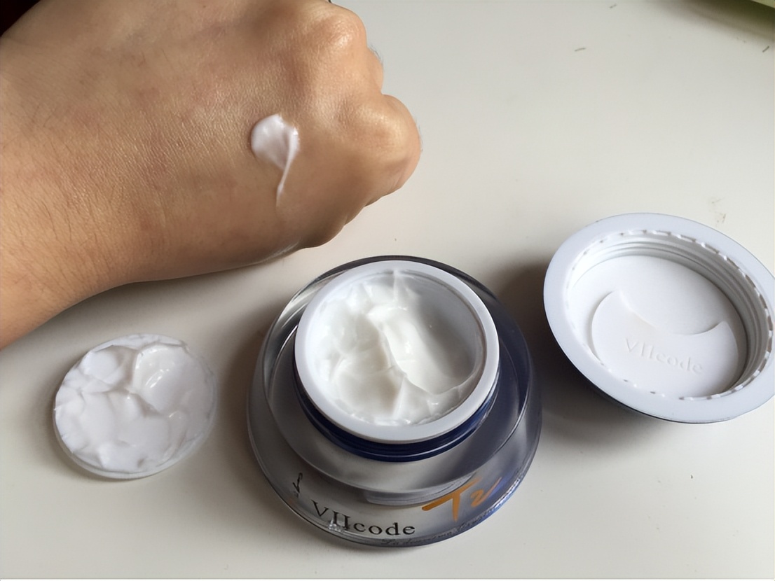 护肤品推荐千元级排行榜前十名,30元护肤品排行榜前十名紧致抗老