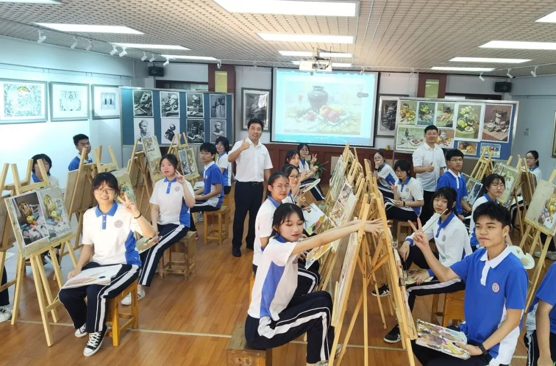 深圳光明高级中学体育场,深圳光明高级中学校队