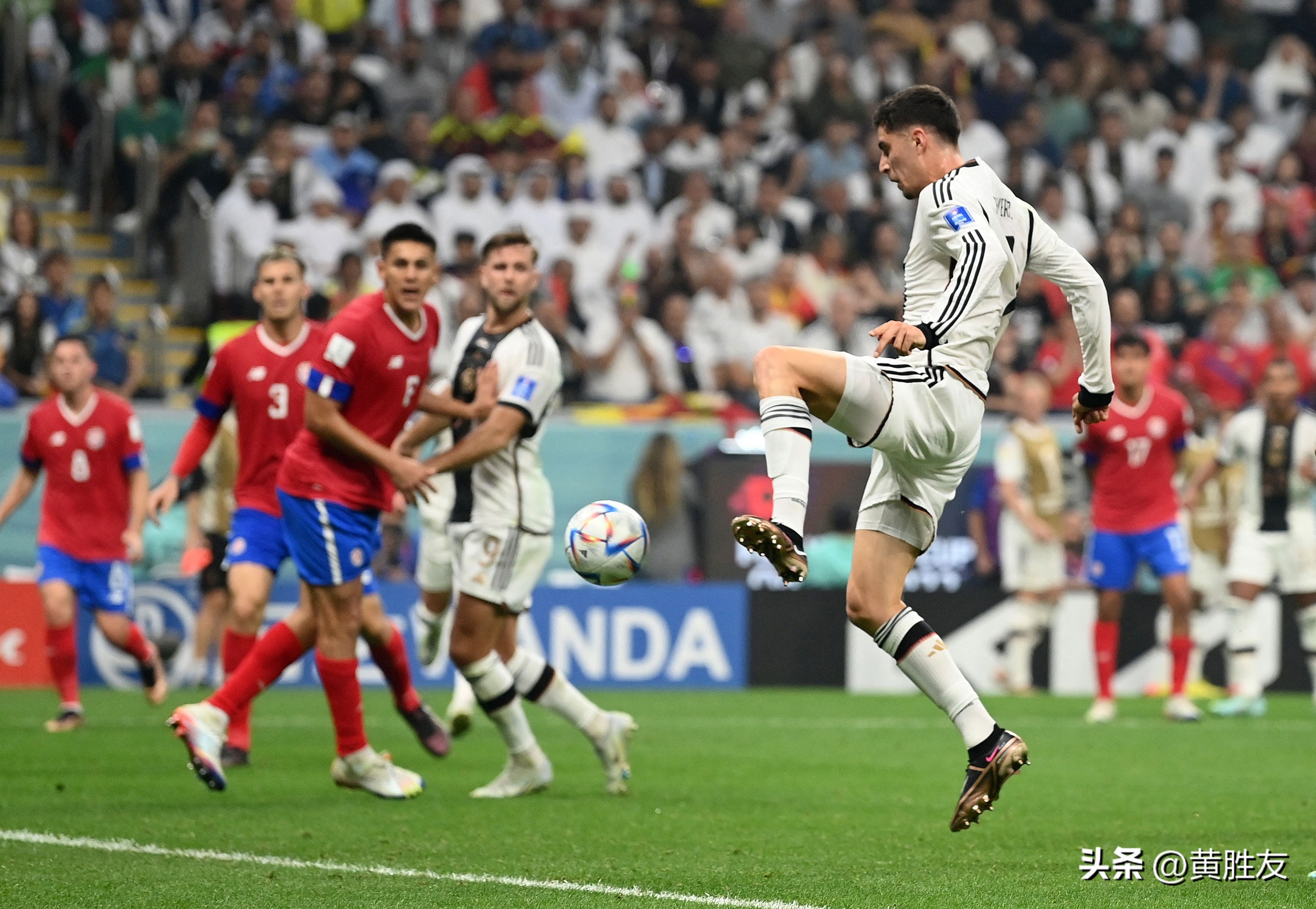 创造历史的女性,女性裁判执法男足世界杯