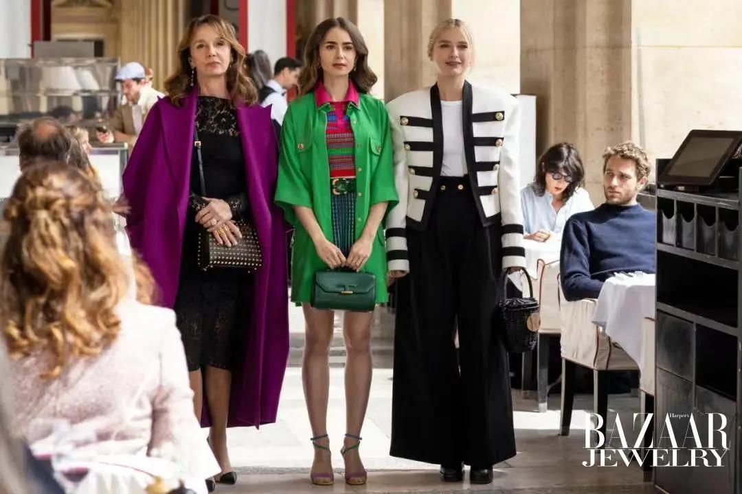 Emily在巴黎II上线即遭吐槽，真正的巴黎女人怎么搭珠宝？