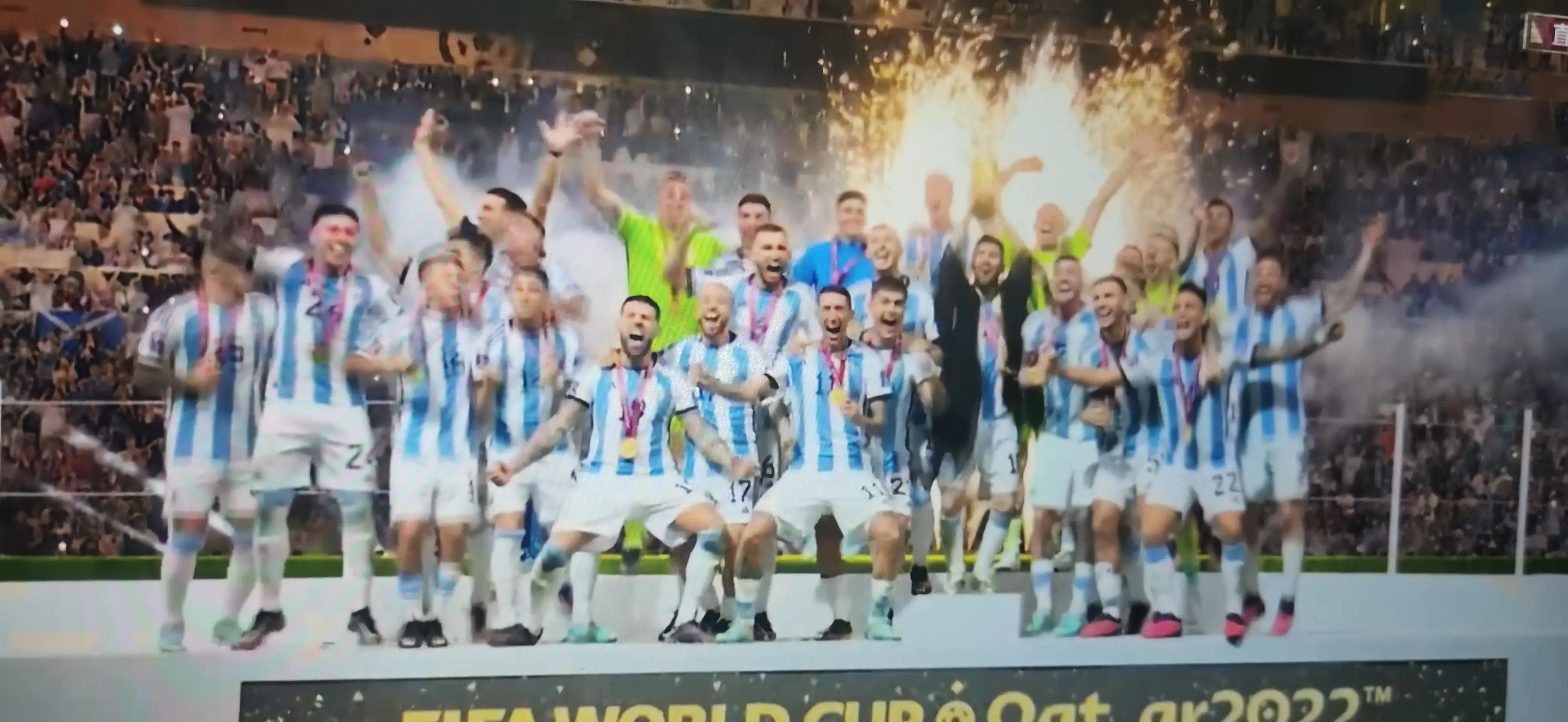 再见青春再见梅西解说员,再见青春梅西