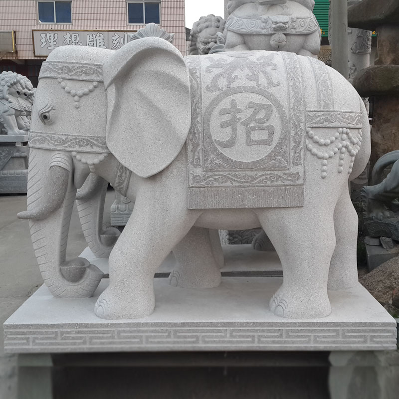 怎样翻新石头大象,石头大象怎么蒙着眼睛