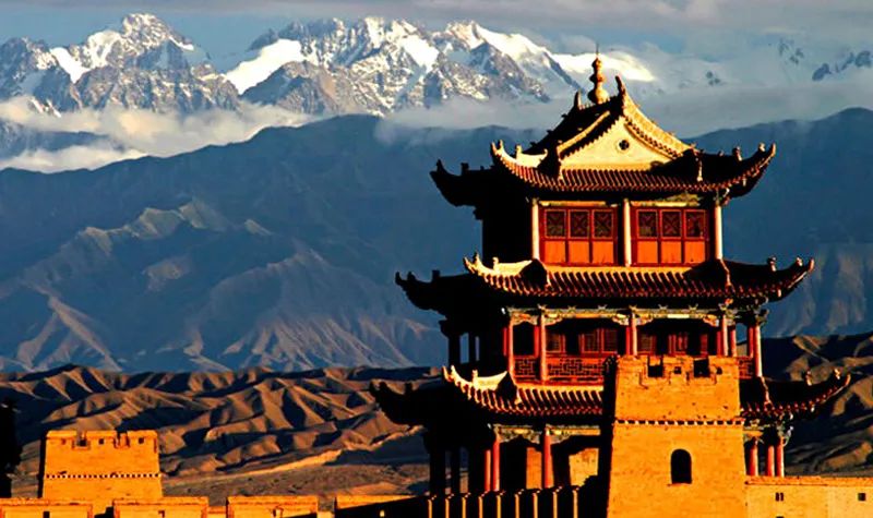 我愿和你一起奔赴理想和未来,我愿背上行囊随你去远方