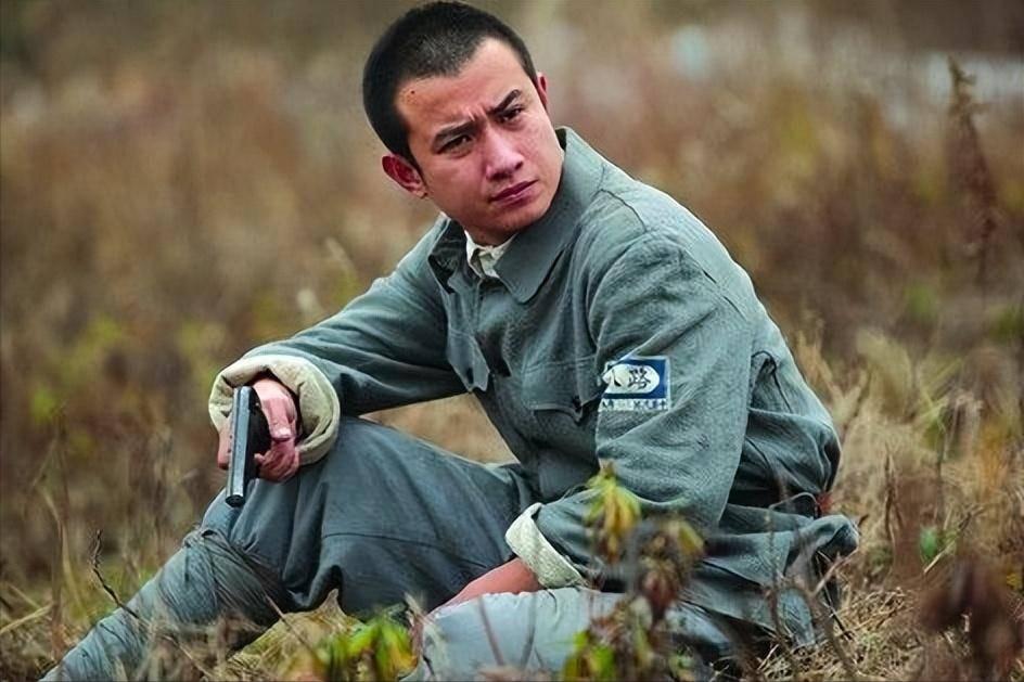 文章和女儿亮相机场最新,文章女儿爱马