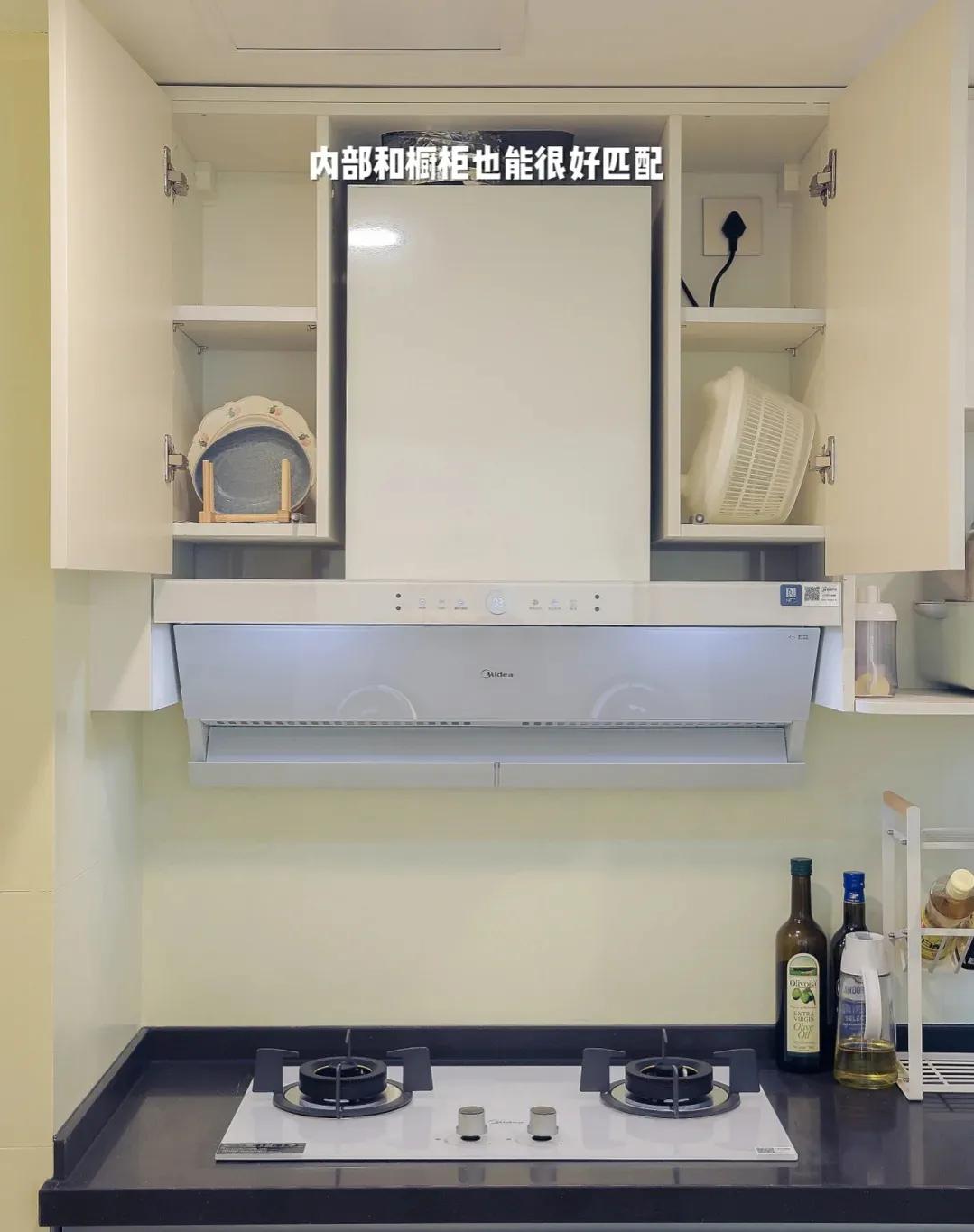 女子晒自家装修让人哭笑不得,女子晒出装修了一半的房子