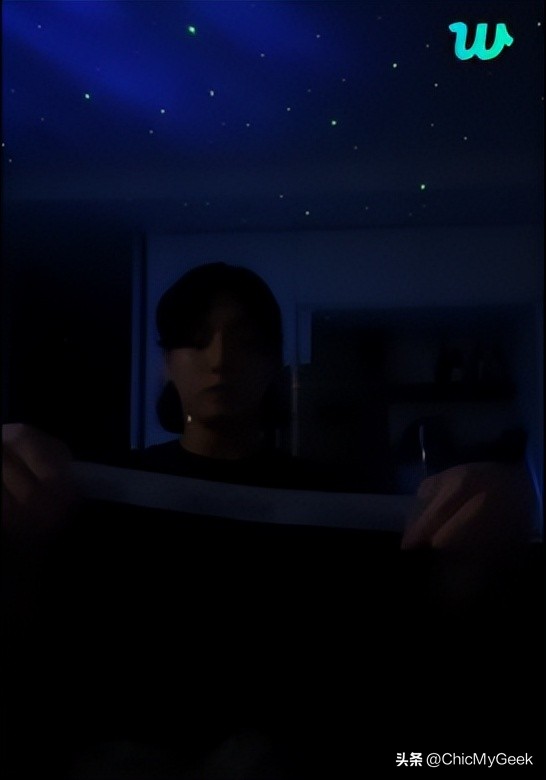 田柾国ck代言打卡杭州,田柾国代言ck广告大屏