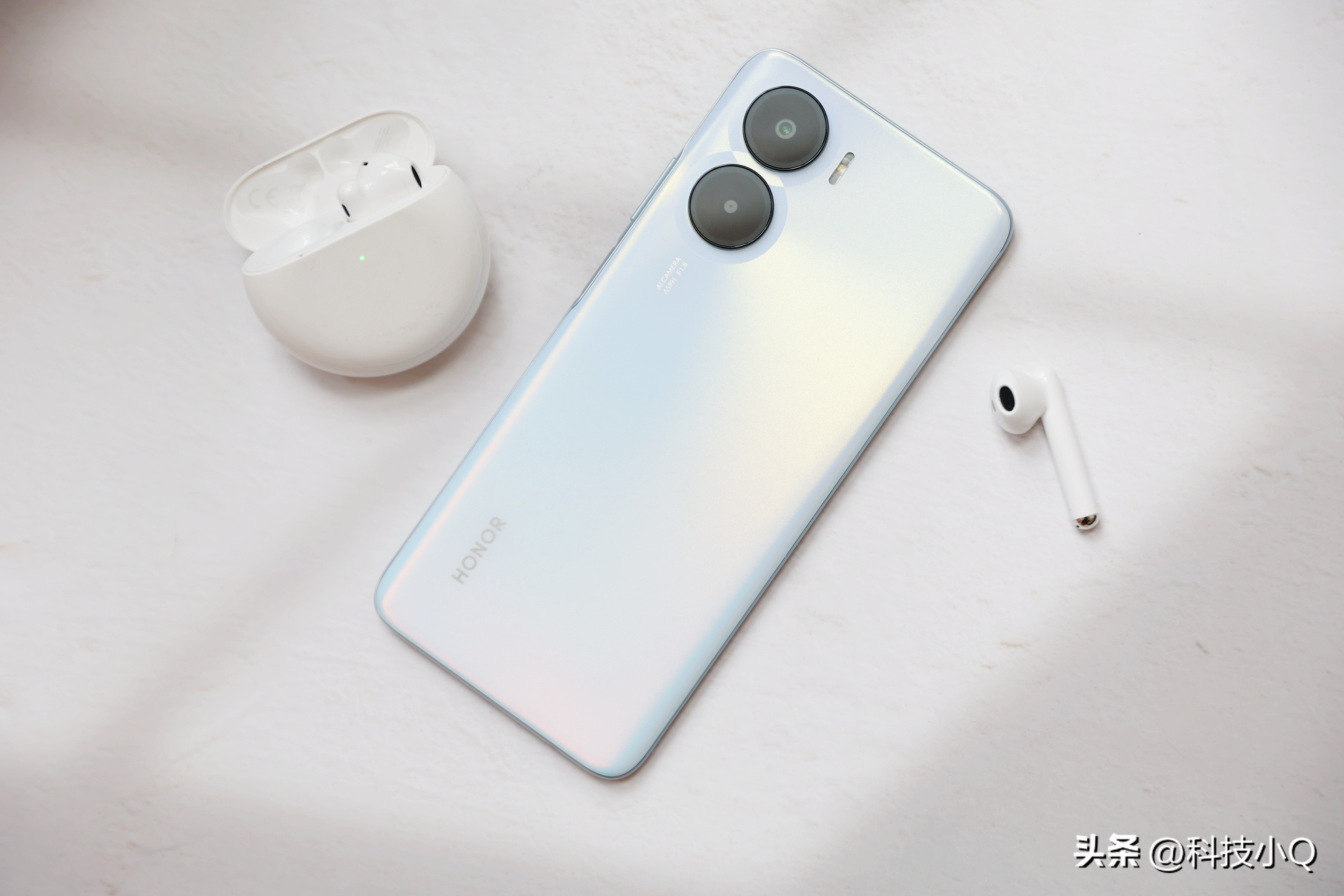 荣耀畅玩40plus的原神测评,荣耀畅玩40plus有无线充电吗