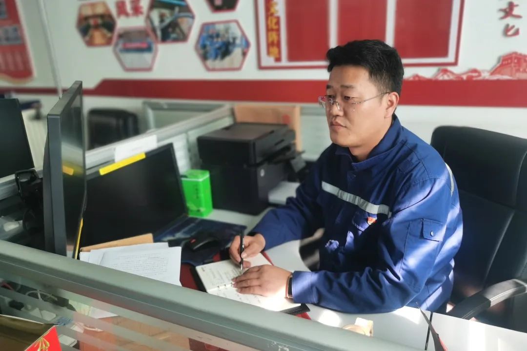 「先进典型」氧化铝除铁“达人”