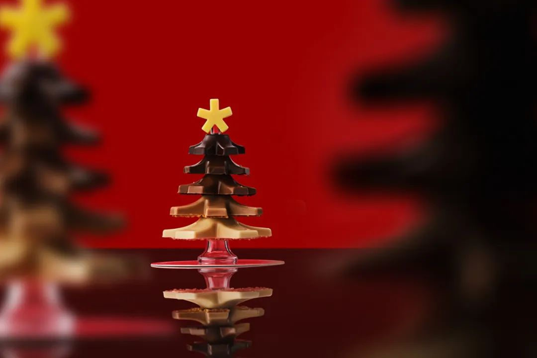 包装的圣诞礼物,包装圣诞礼物的包装纸今天哪里有