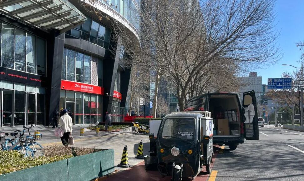 最美快递员云南,最美快递员视频