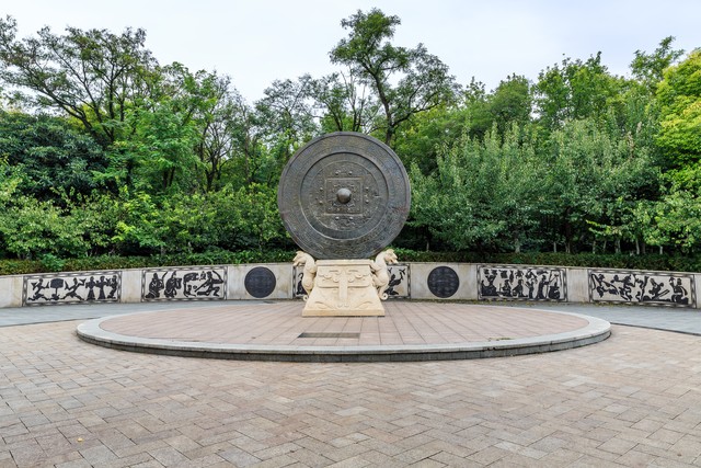 何不食肉糜完整句,何不食肉糜怎么读