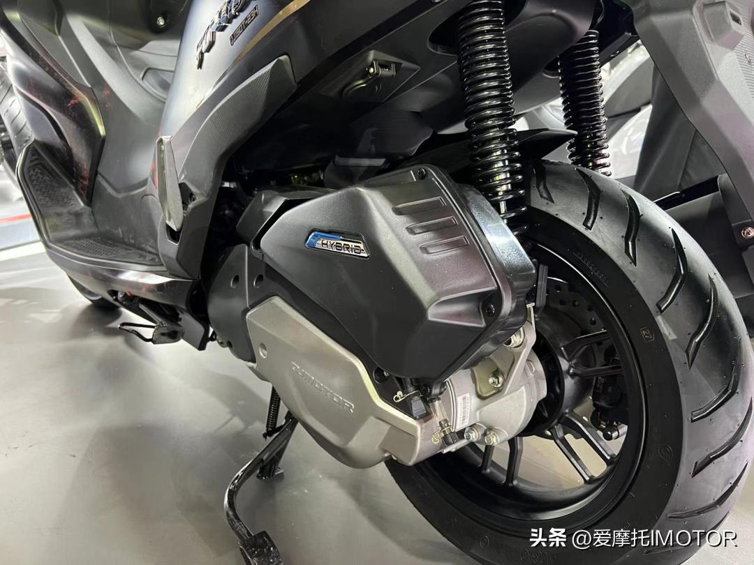 钱江14999元150踏板,钱江鸿150都市版9月价格