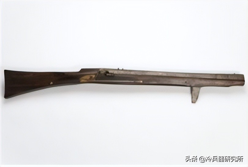 国际象棋与中国象棋中的马,中国象棋车和马象哪个强