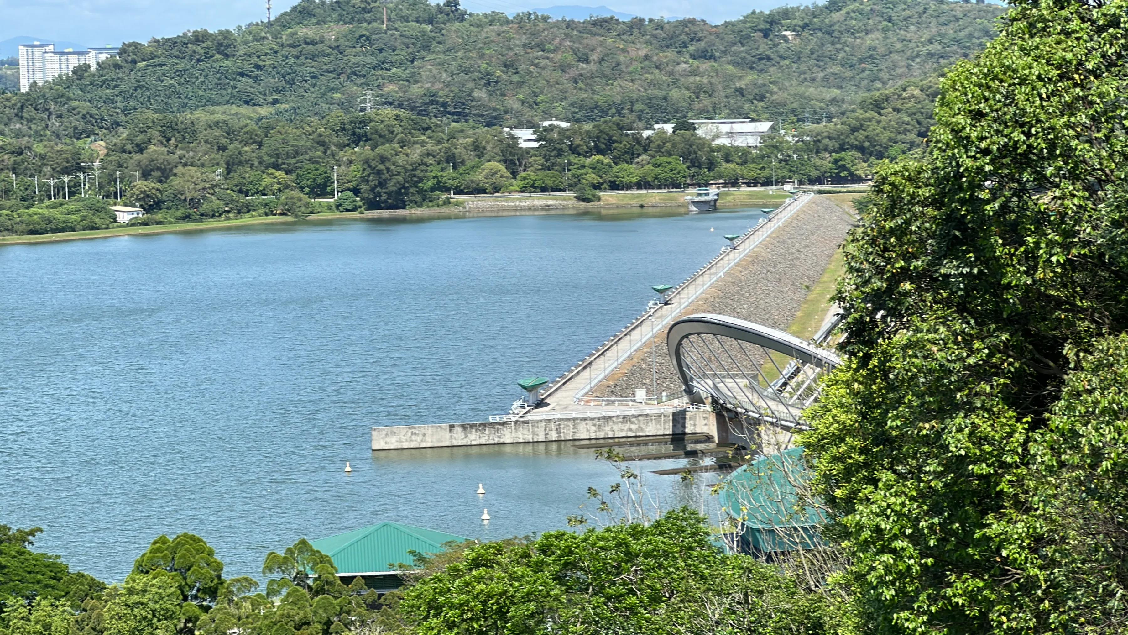 才知道吉隆坡行政中心“搬家”了，原因竟然是怕官员迟到，牛了