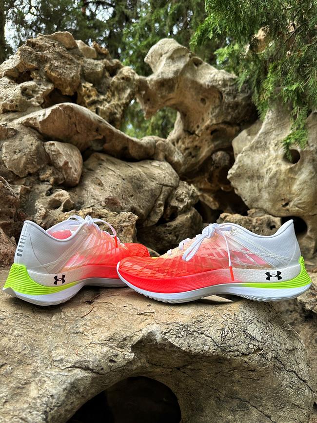 人生中的第一双碳板跑鞋怎么选,普通人也能驾驭的碳板跑鞋