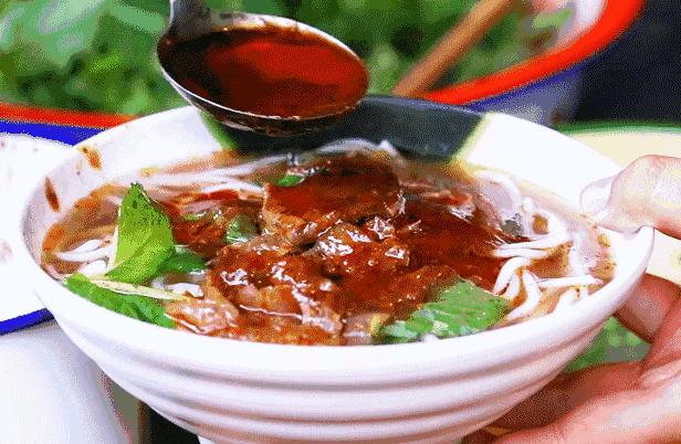 吃货们千万不要错过的昆明美食街,昆明翠湖公园附近美食街