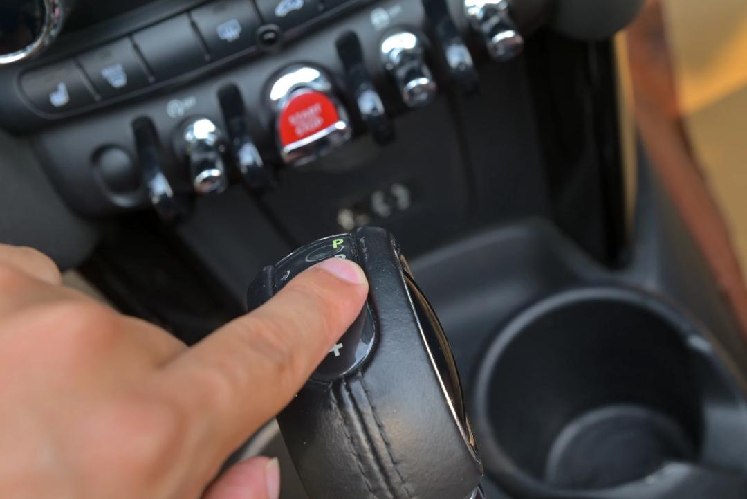 浜屾墜miniroadster鏁炵,浜屾墜2012骞磎ini鏁炵