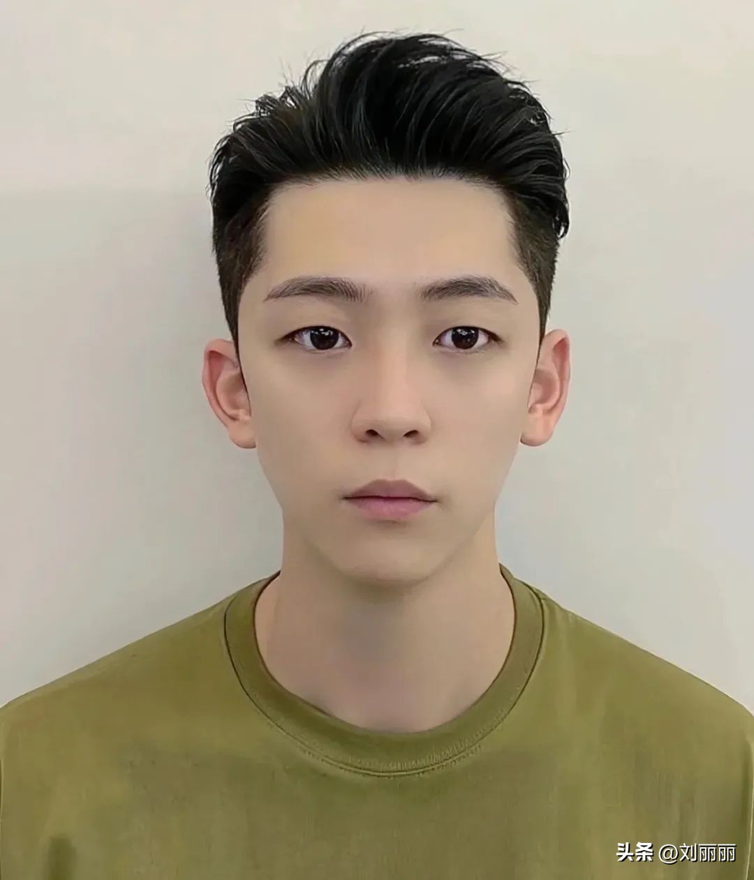 男士短发型2021流行发型国字脸,2022年精选帅气男士发型100款