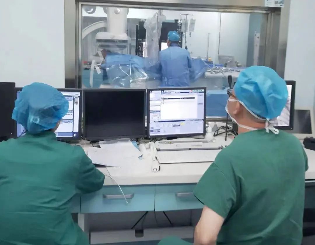 有勇气的医者有担当,医者仁心人生理想