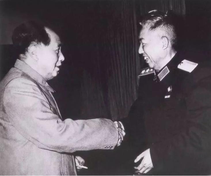 1936年王平去见毛主席，提出想改名字，主席问：你想改成什么名字