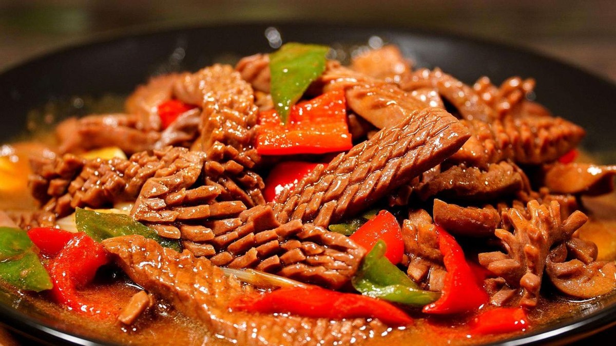 品尝山东鲁菜的每一道美味佳肴,正宗的山东鲁菜菜谱