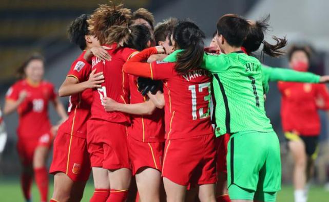 中韩女足现场直播在哪里观看,中韩女足决赛直播实况足球