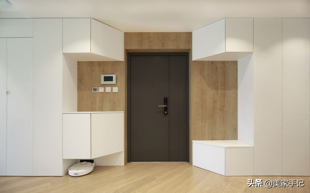 全屋都打柜子效果图,90平米极简装修打满柜子