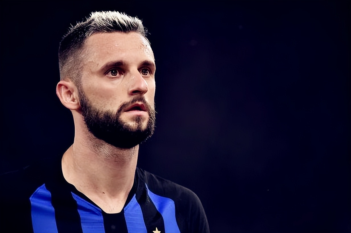 铁肺布罗佐维奇,布罗佐维奇足坛