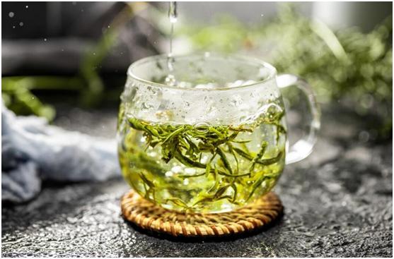 女人补充维c水果茶的好处,喝什么养生茶紧致皮肤最好