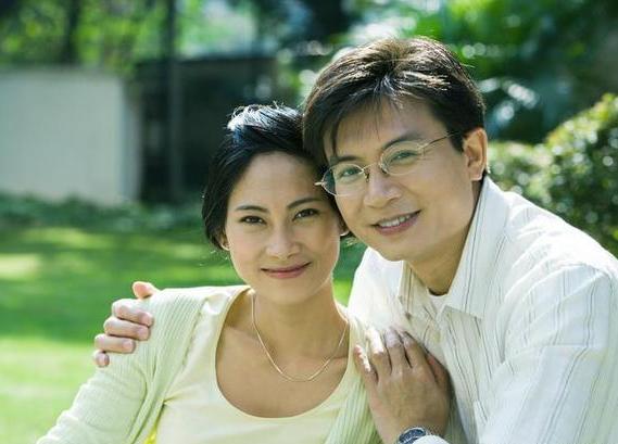 夫妻间多久互动最好,夫妻之间每天要互动有哪些