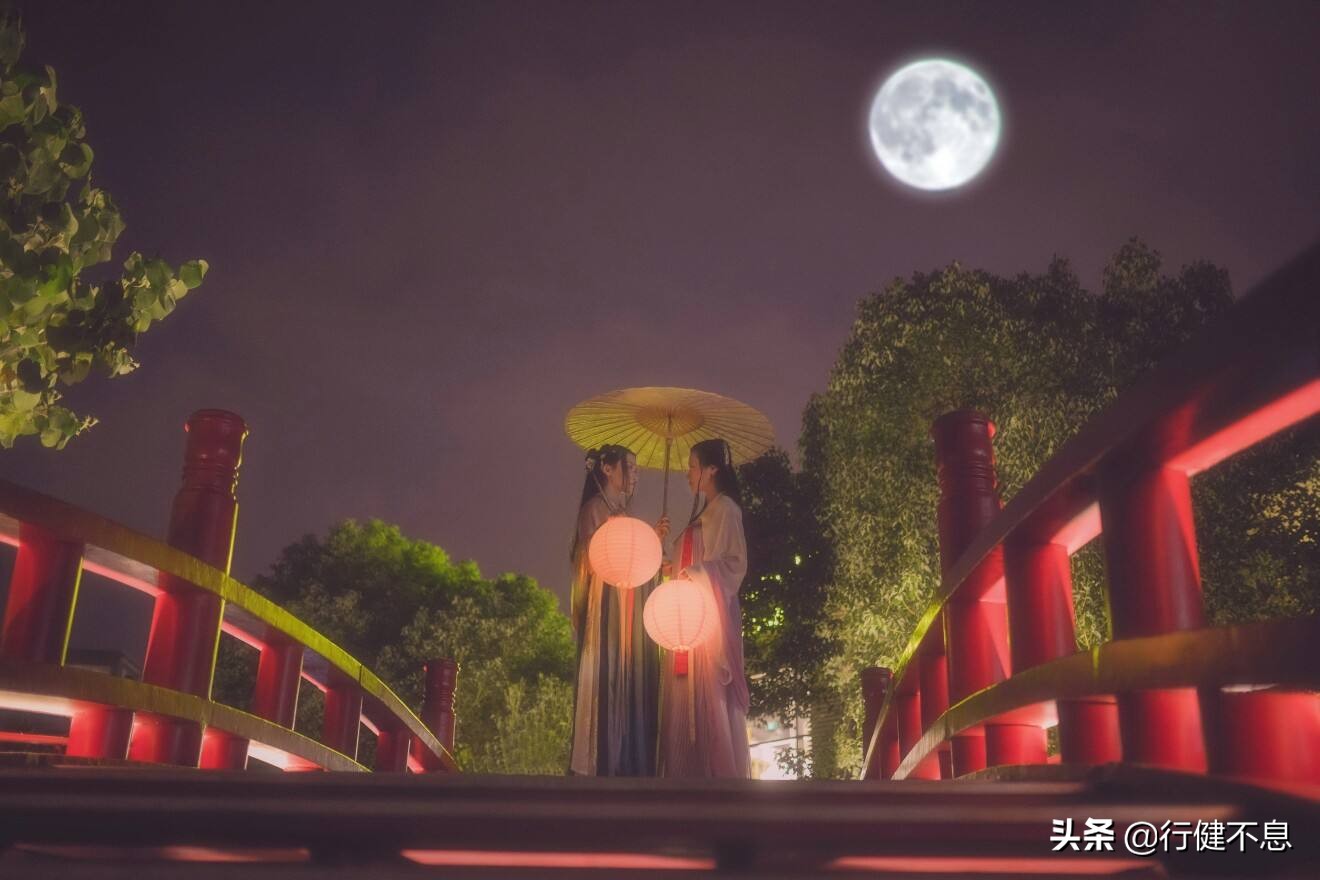 衣带渐宽终不悔全诗讲解,衣带渐宽终不悔的古诗