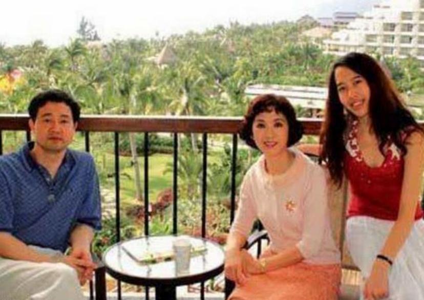 演员龚雪：80年代红极一时，因“流氓案”远走他国，现状如何？