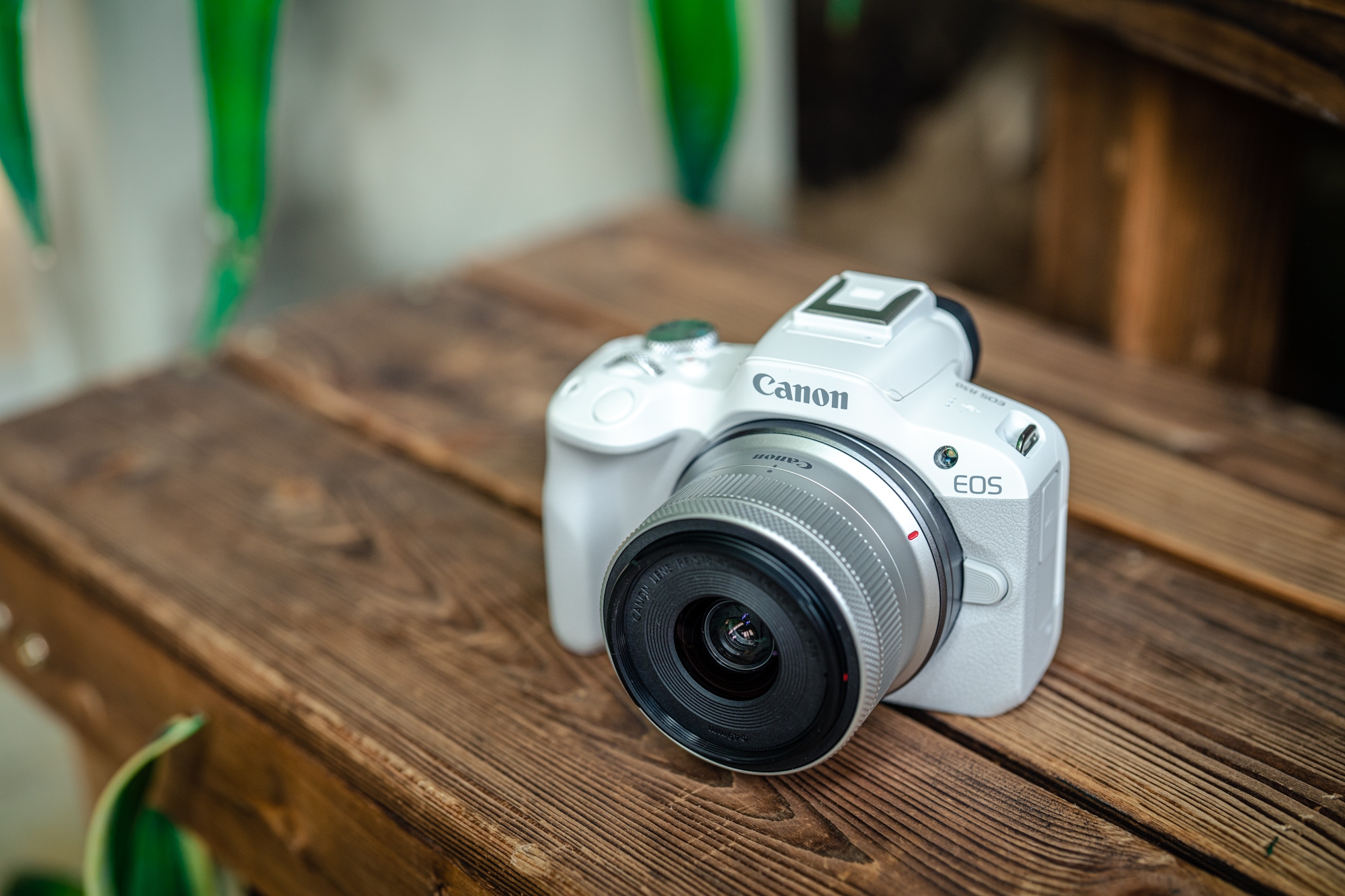 佳能eosr50详细介绍,佳能EosR50优缺点