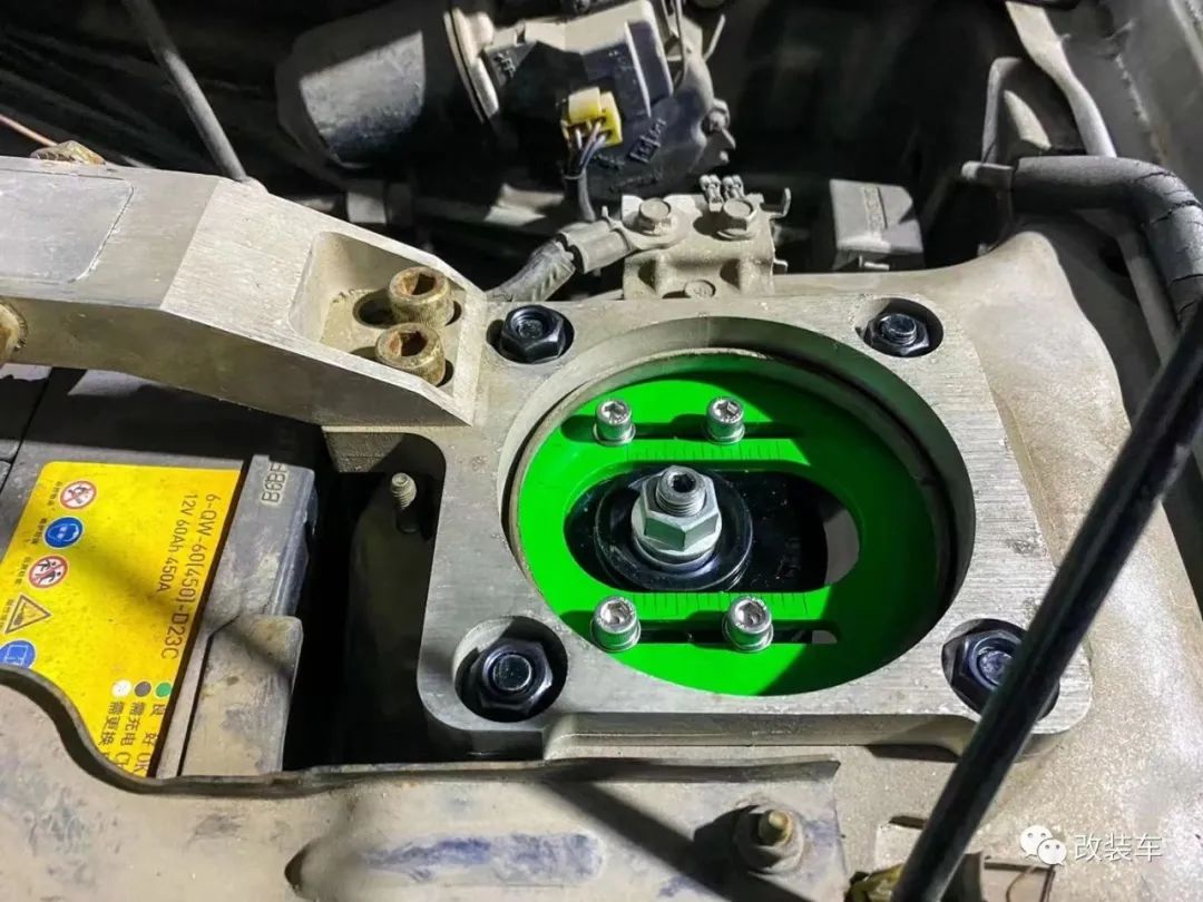 马自达323玩漂移,马自达323狂飙