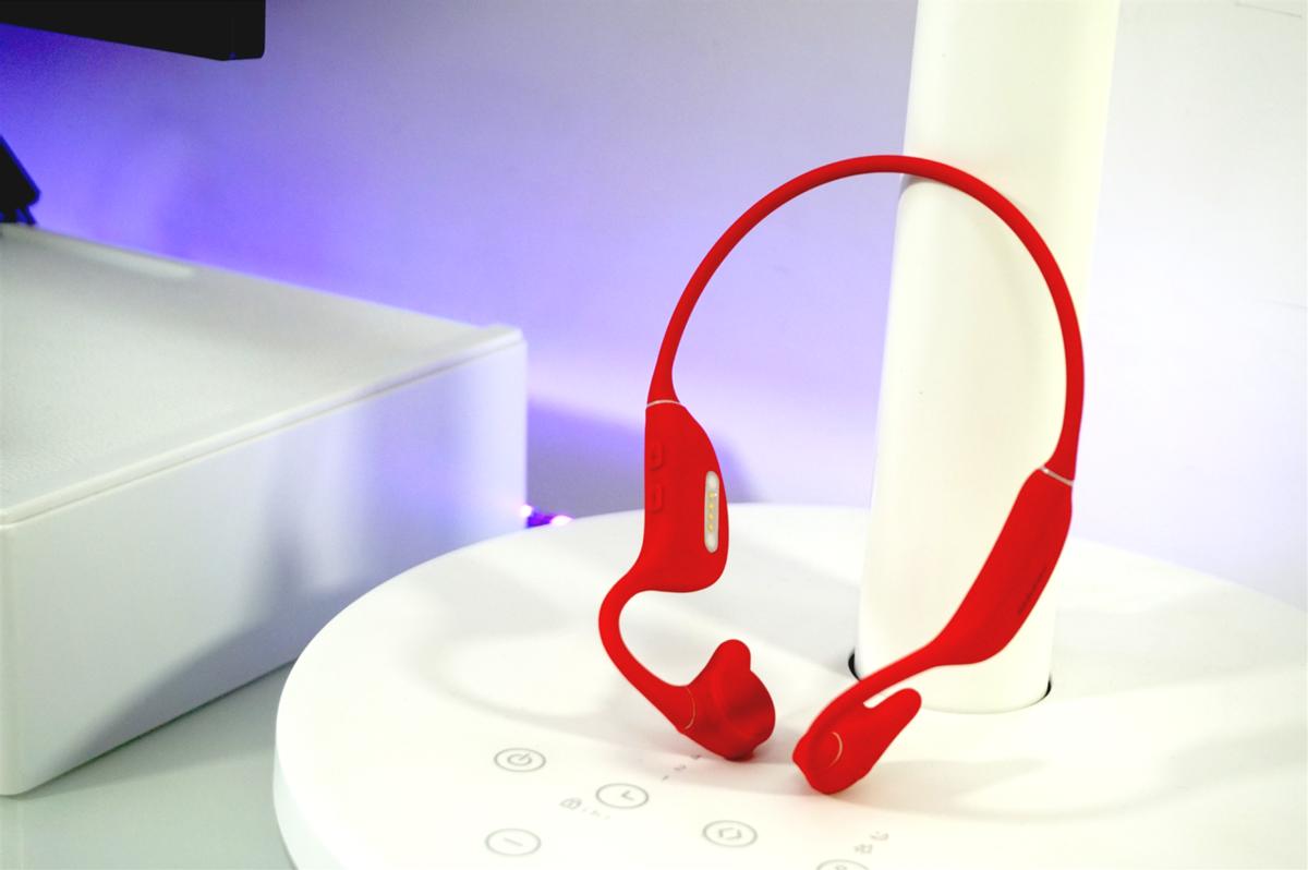 哪种运动耳机既经济又实惠又好用,红米耳机airdots3pro和小米耳机3