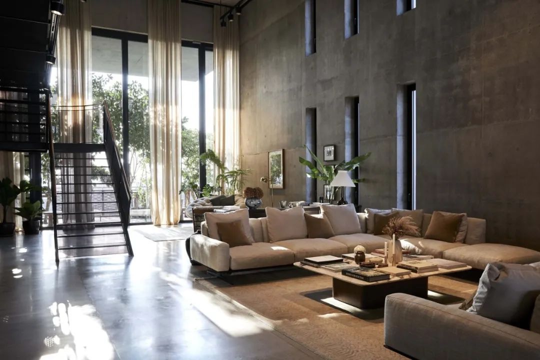 一对中年夫妇的360㎡，日式+欧式，真的很好看