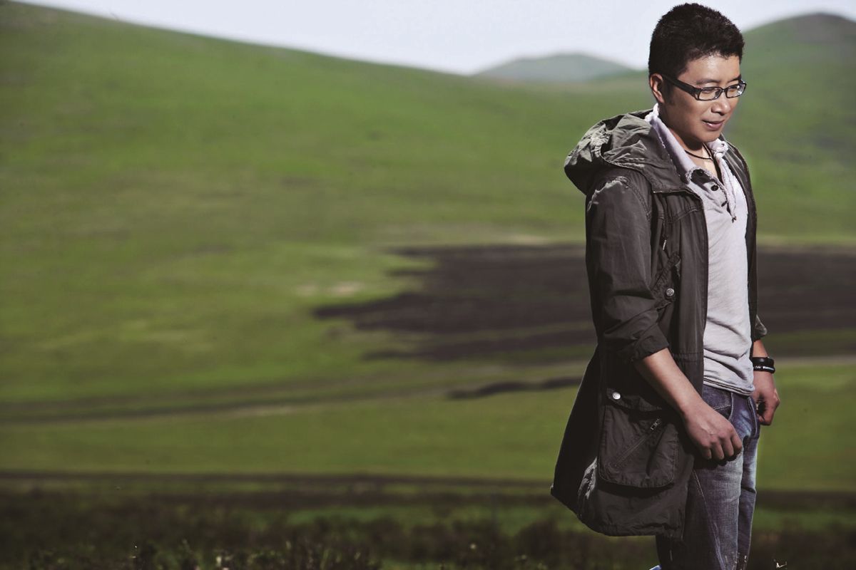 庞龙是怎么火起来的,靠一首歌赚三亿