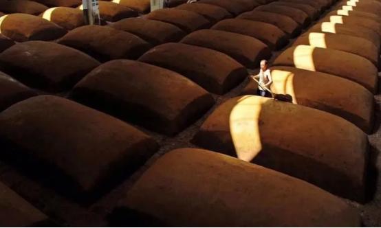 过期啤酒真的不能喝吗,过期的啤酒能退吗