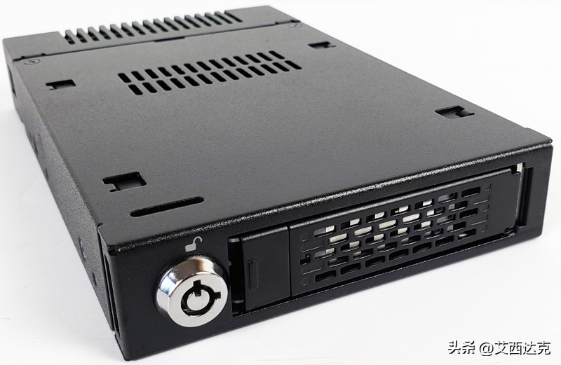 移动硬盘盒评测sata,icydock光驱位热插拔硬盘盒