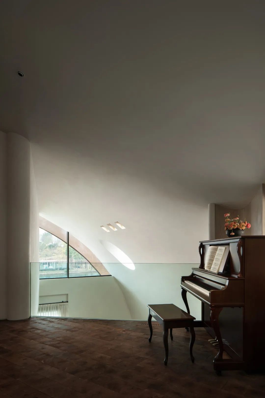 ACEDESIGN｜成都湖岸艺术别墅：逸享自在的湖岸艺术“家”