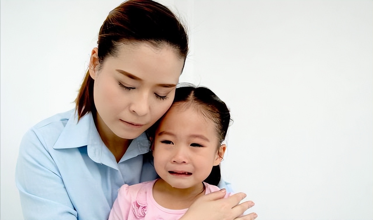 几岁分床几岁分房睡对宝宝最好,小孩几岁分床分房意义是什么