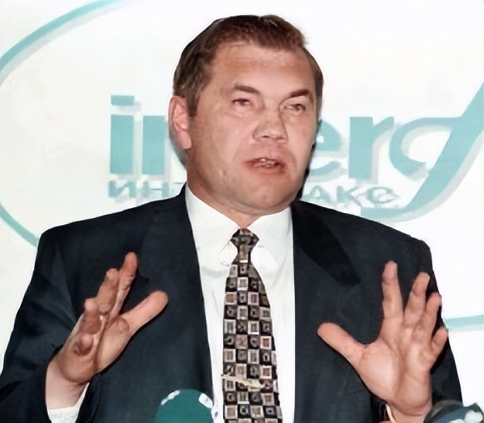 俄罗斯总统普京与叶利钦的关系,俄罗斯人如何评价普京和叶利钦