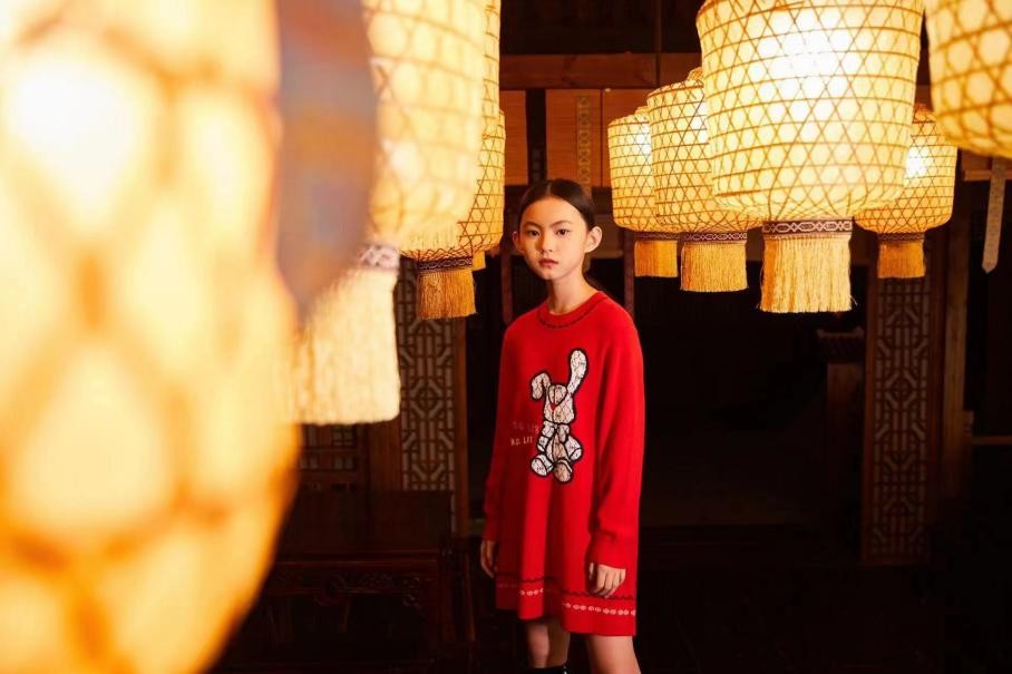 中国童装产业步入品牌化,中国童装行业