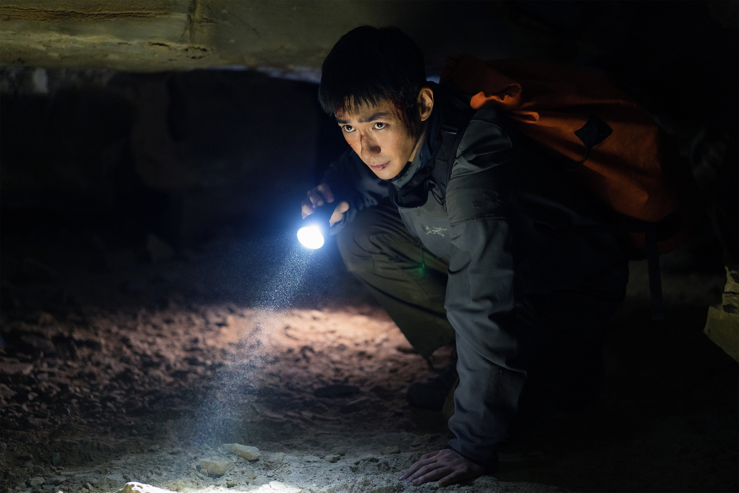 朱一龙获金鸡奖最佳男主角全过程,朱一龙获金鸡奖最佳男主后采访