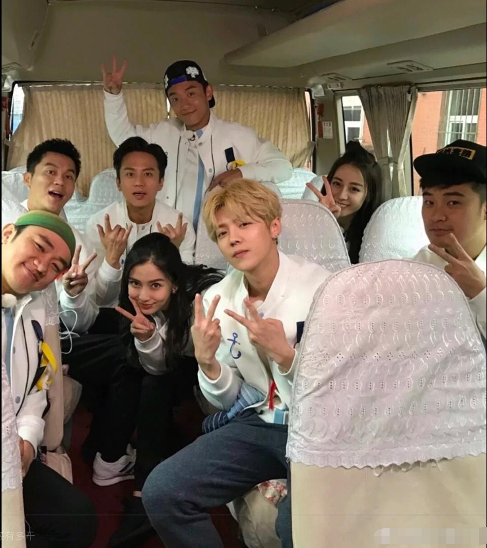 从顶流陨落的明星,从顶流明星到阶下囚