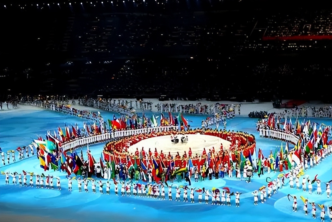 斥资34亿的鸟巢现在怎样了,当年修建鸟巢花了34亿