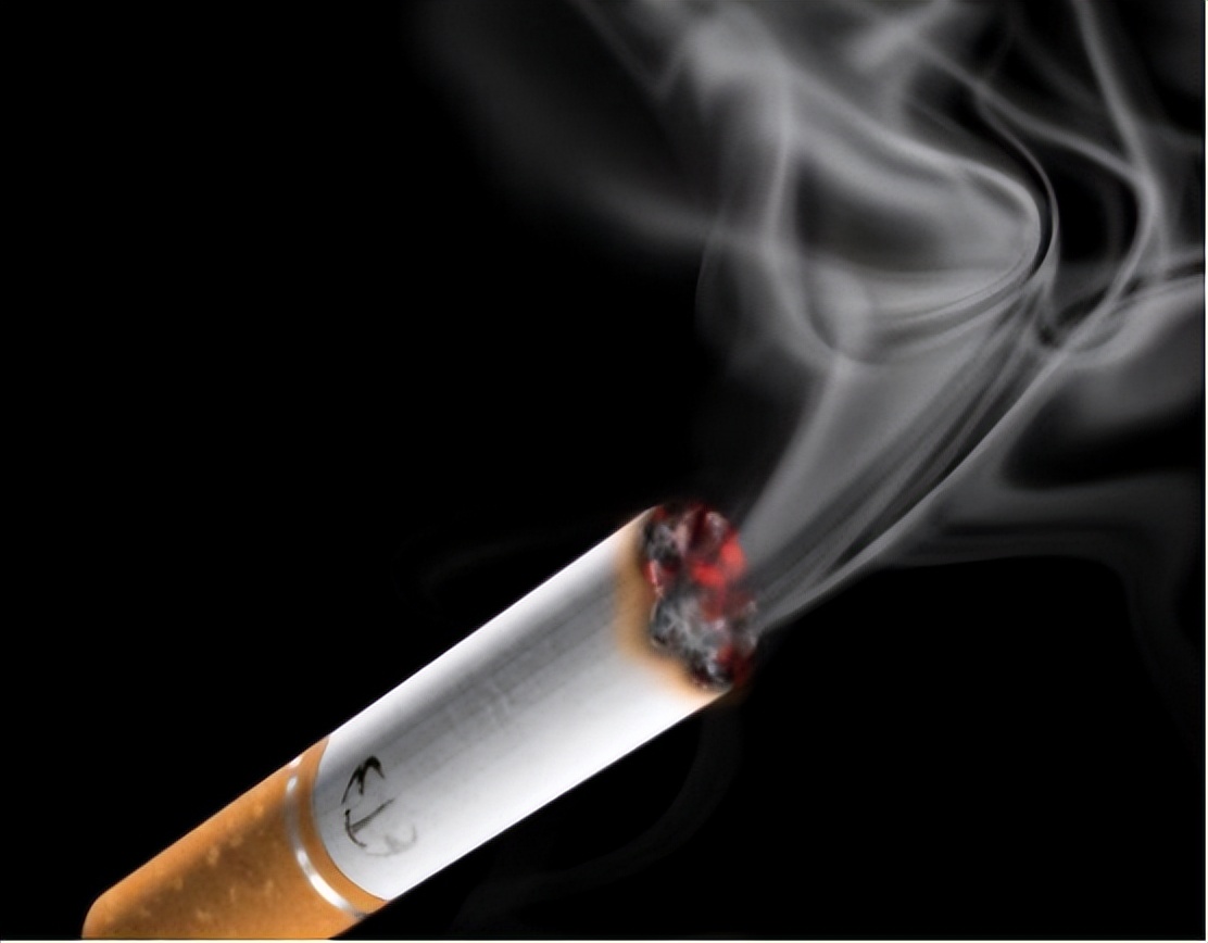 烟盒没有编码是不是假烟,香烟有保质期吗如何分辨真假烟