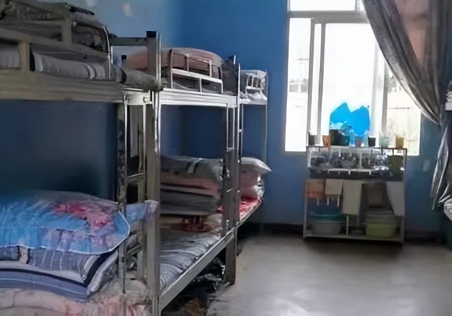 探秘乡村学校为何空无一人成废墟,云南最贫困的山区小学